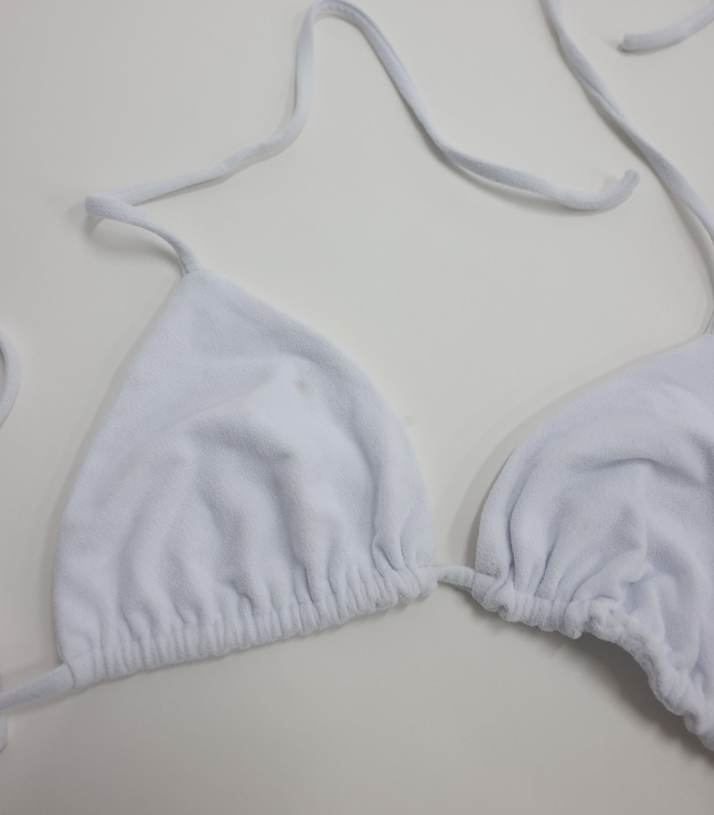*LES ACCROCHÉS* - Haut de bikini « LUNA » - Lait de Coco