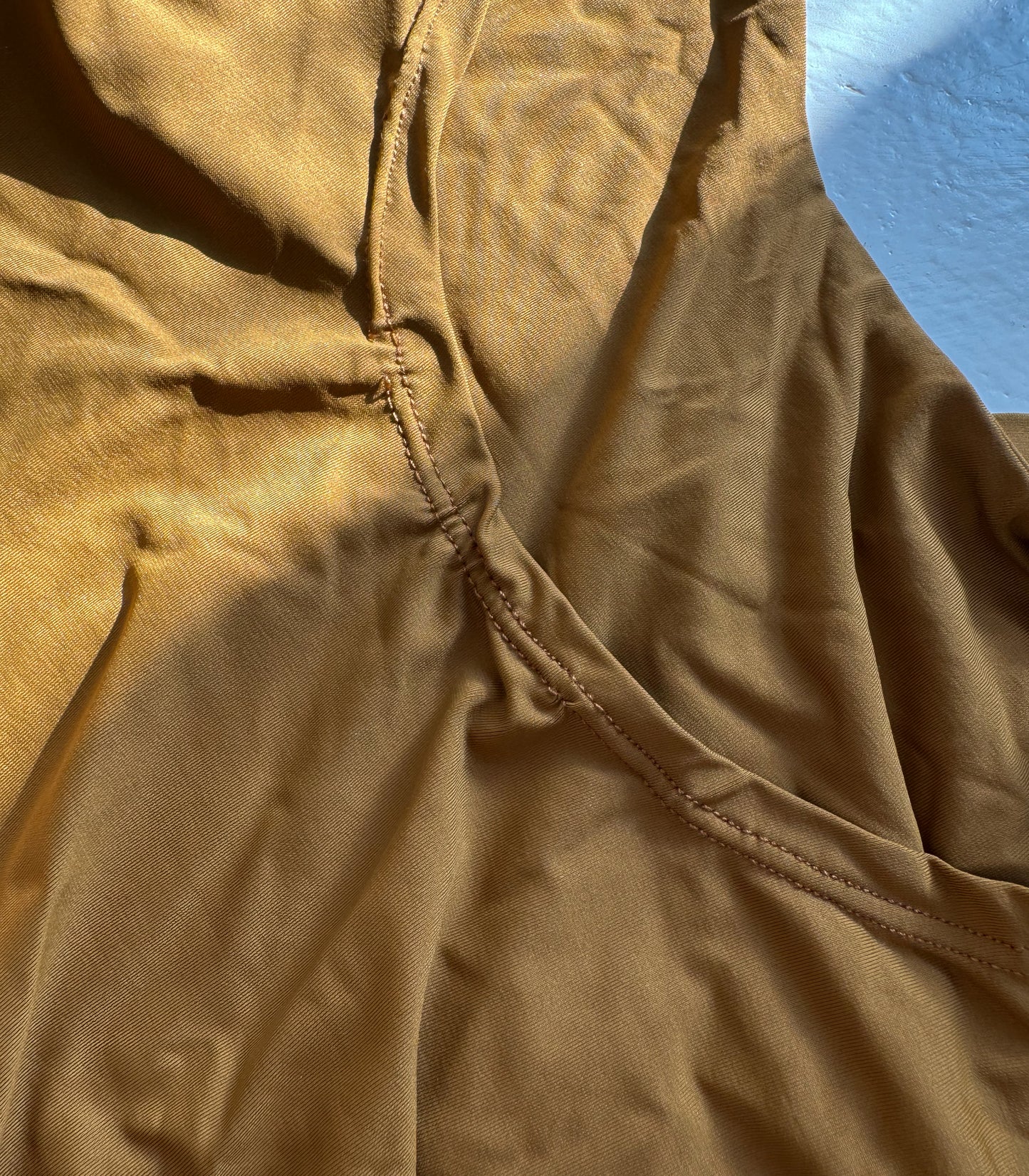 *LES ACCROCHÉS*MAJEUR* - Haut de bikini rashguard « ZÉVALLOS » - Amoniac