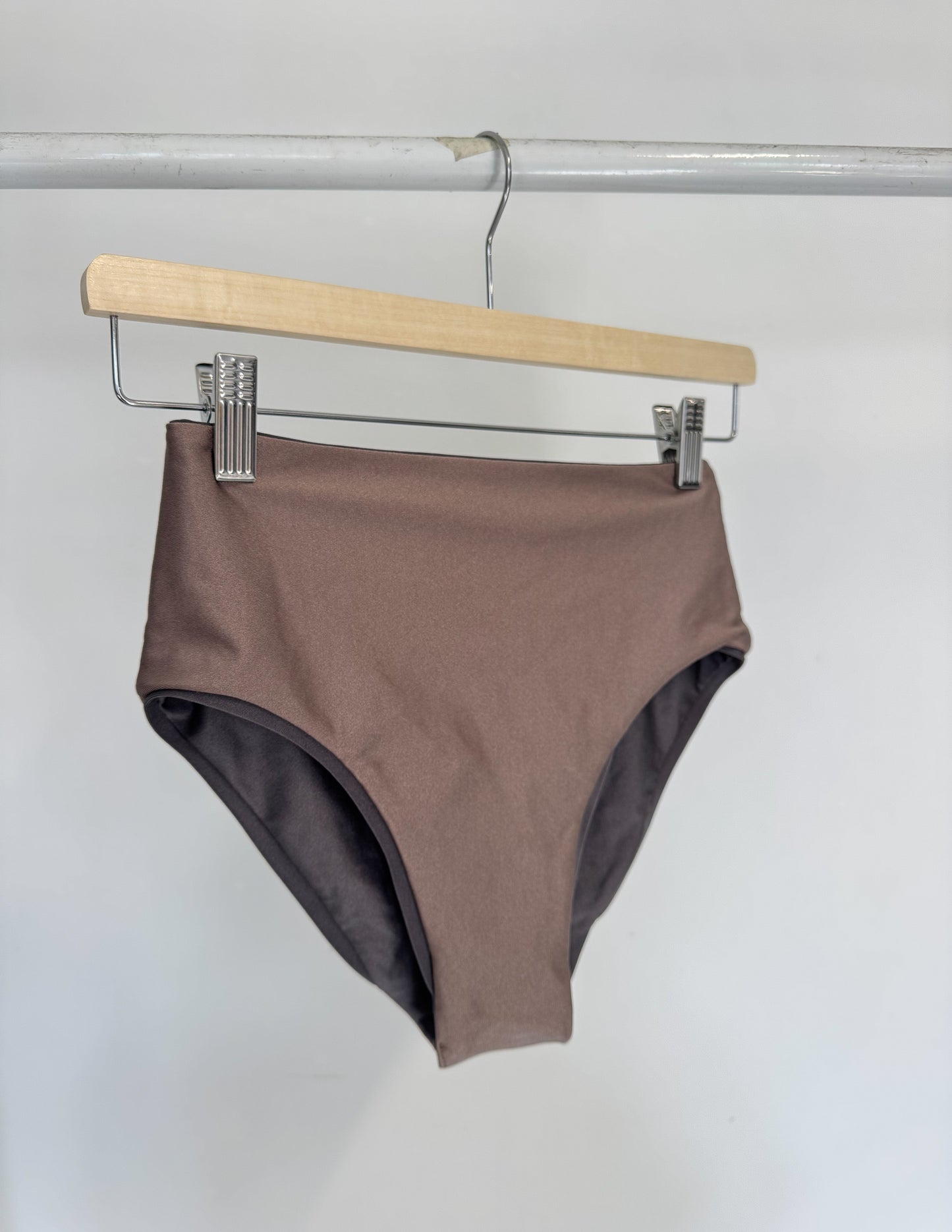 ÉCHANTILLON - Bas de bikini « VÉNUS » - GRANIT