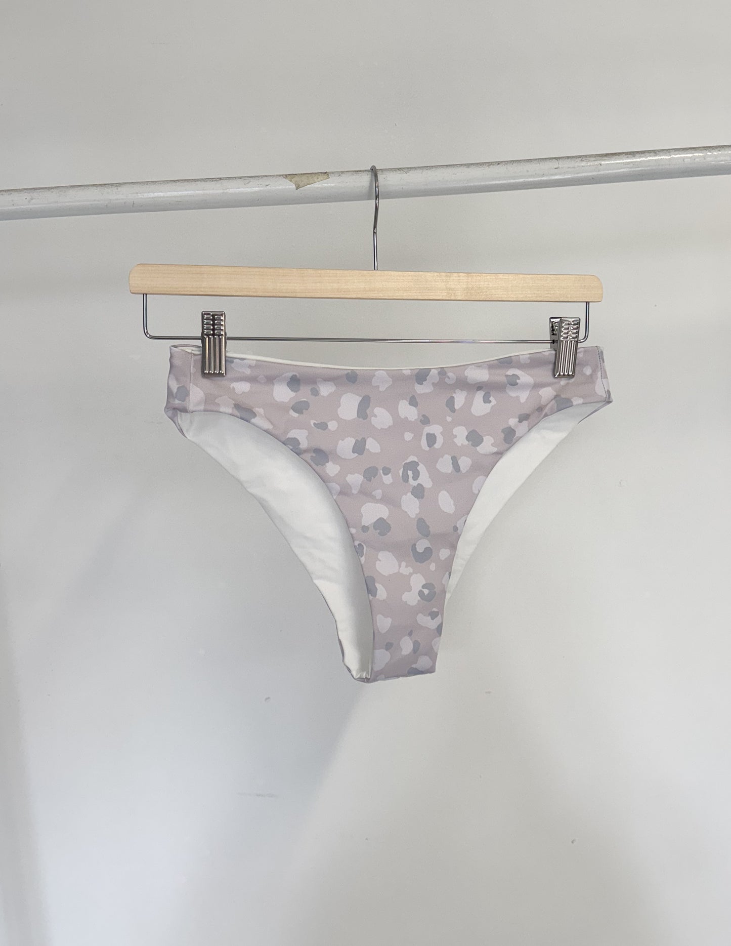 ÉCHANTILLON - Bas de bikini « TIGUIDOU » - Féline