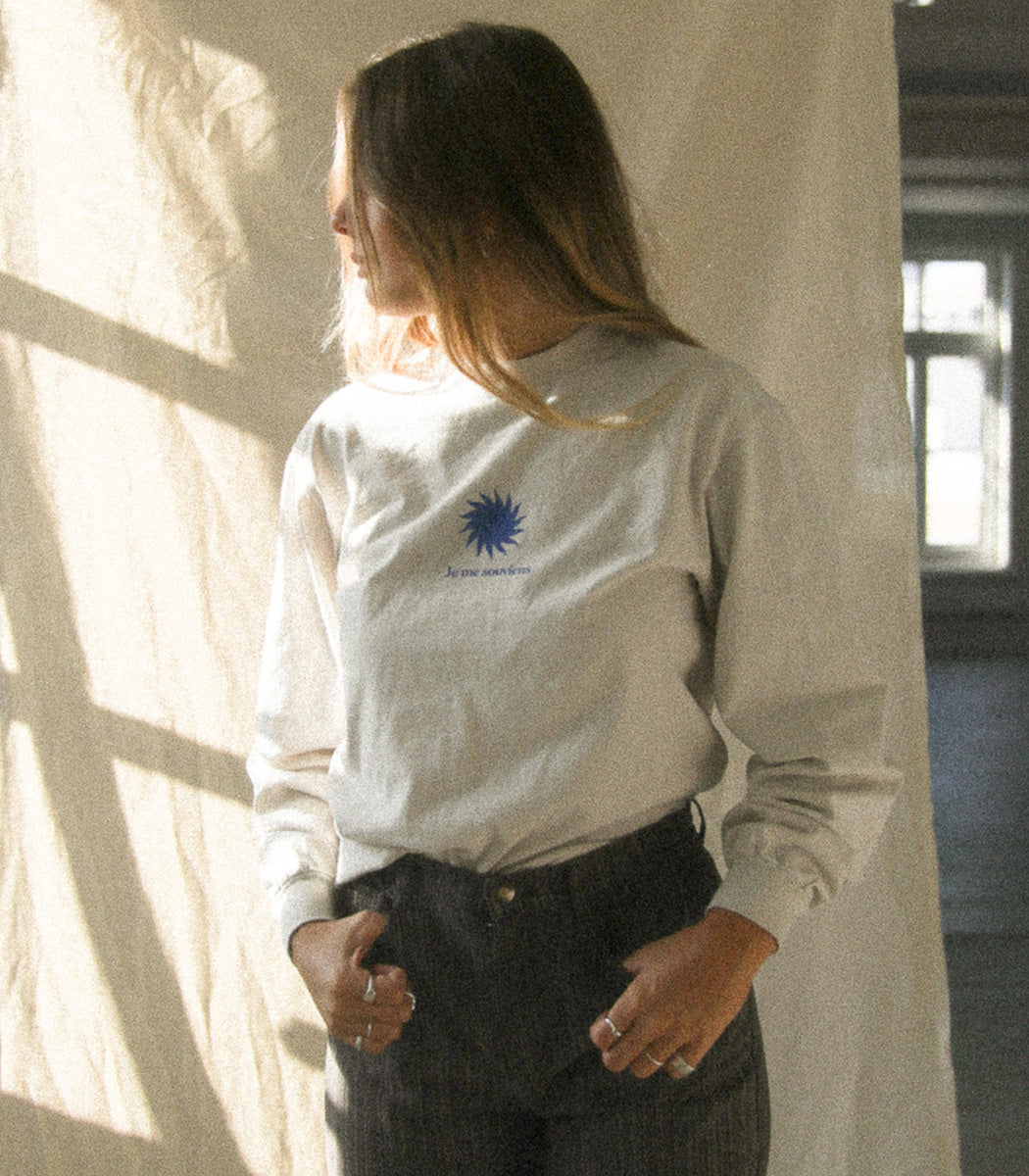 *LES ACCROCHÉS* Le Longsleeve - « JE ME SOUVIENS » - Ciment